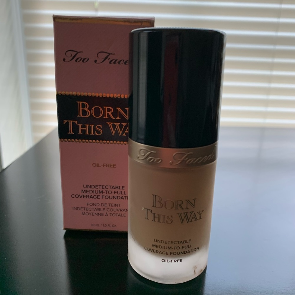 Too Faced Born This Way Foundation Light Beige